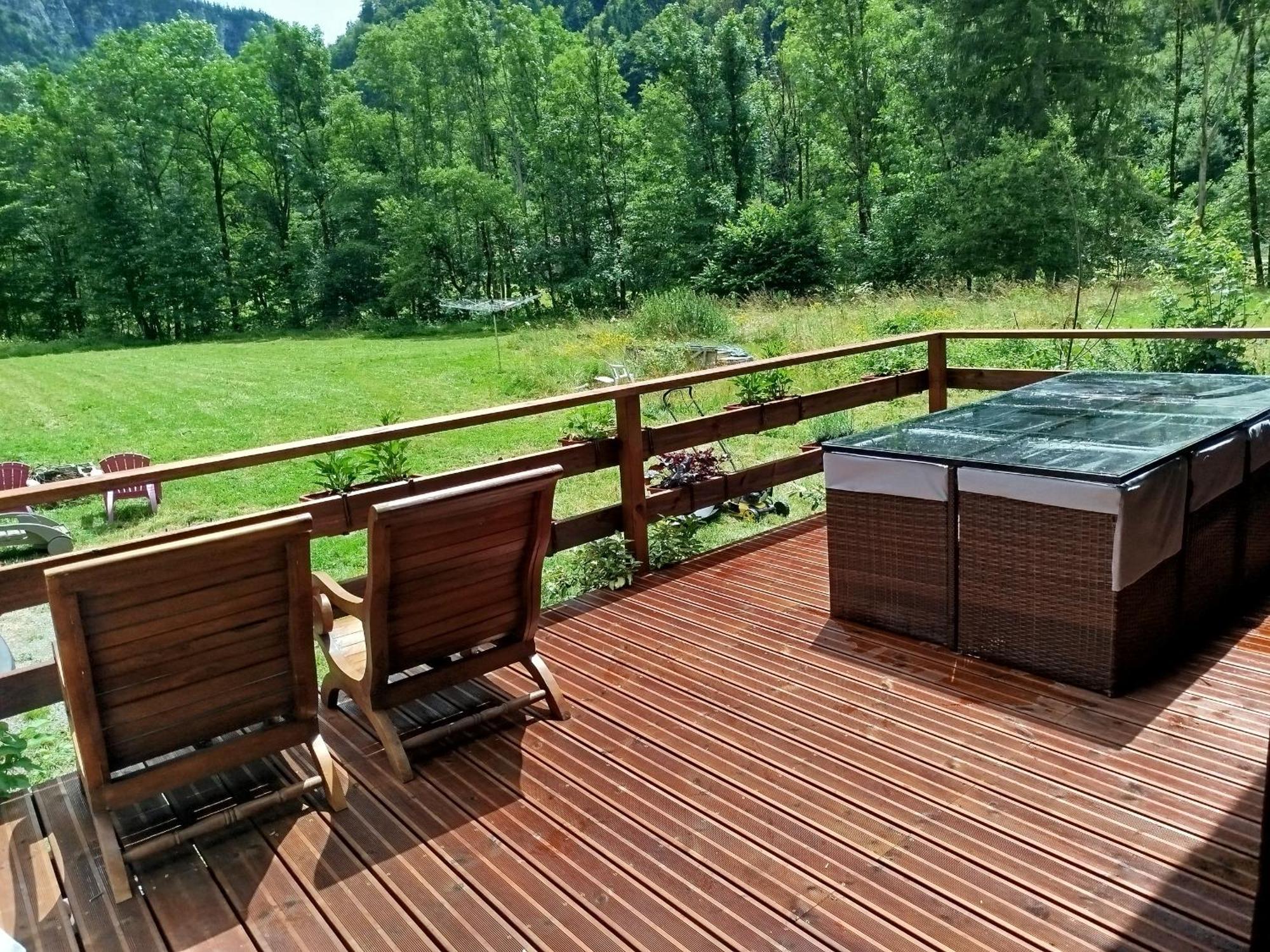 Chalet 8 Personnes + Grand Terrain Et Riviere Entremont Exterior foto